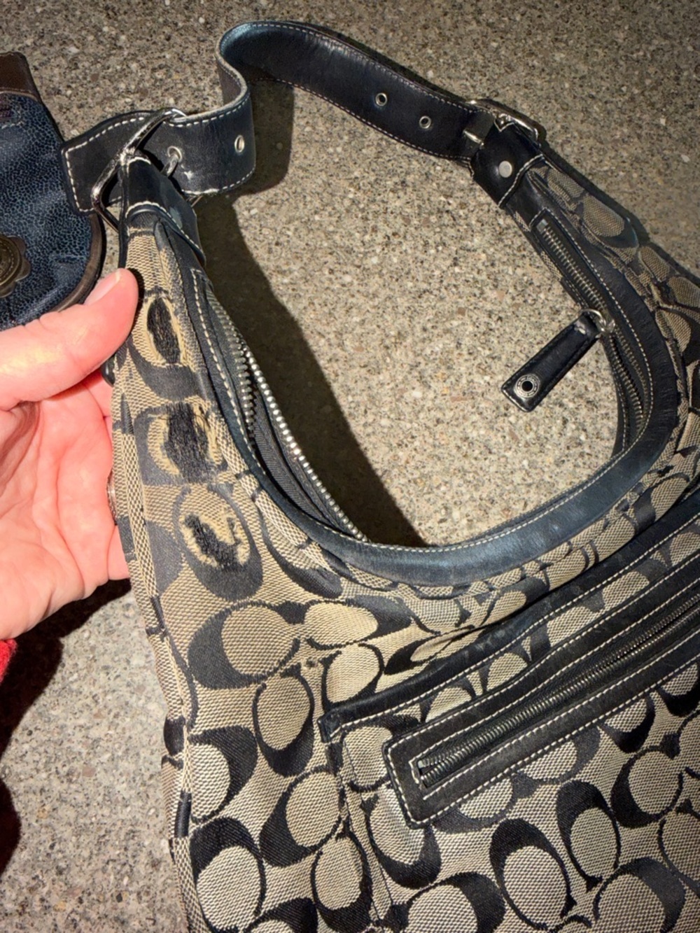Vintage Y2k Coach Signature Hobo Bag - Picture 2 of 6